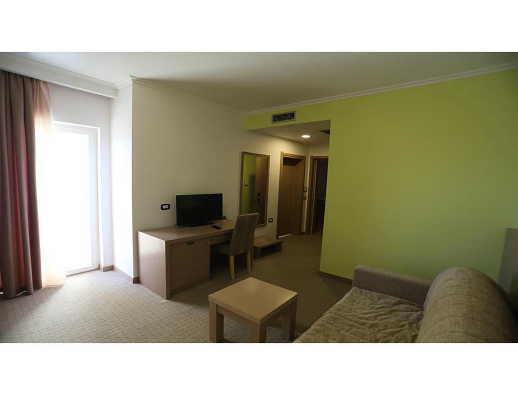 Hotel Voloreka Tushemisht Quarto foto