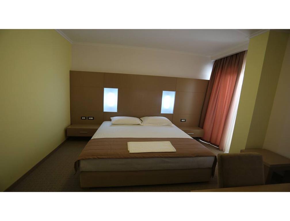Hotel Voloreka Tushemisht Quarto foto